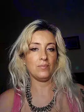 Snapshot of DesireSatler chatting on February 2025 04:54:01 AM DesireSatler online show from February 2025 04:54:01 AM