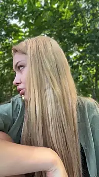 Snapshot of KikiWatson chatting on July 2026 07:34:01 AM KikiWatson online show from July 2026 07:34:01 AM