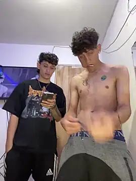 LatinBoysxxx online show from January 2025 08:40:02 PM