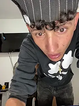 LatinBoysxxx online show from January 2025 06:53:02 PM