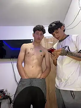 LatinBoysxxx online show from January 2025 04:19:02 PM