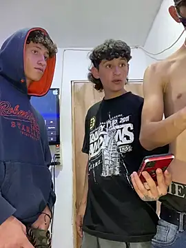 LatinBoysxxx online show from February 2025 09:02:01 PM