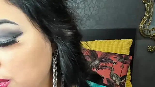 Snapshot of SelenaNoctis chatting on January 2025 10:54:01 AM SelenaNoctis online show from January 2025 10:54:01 AM