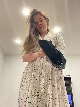 Topvi  online show from December 2025 02:32:02 PM