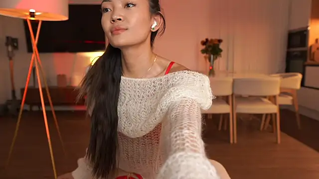 Snapshot of Peopleneedlove144 chatting on October 2025 02:18:01 PM Peopleneedlove144 online show from October 2025 02:18:01 PM