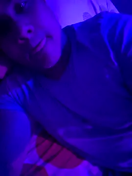 Snapshot of pob_cam chatting on October 2025 07:05:01 PM pob cam online show from October 2025 07:05:01 PM