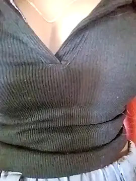 Esha Babyy online show from December 2024 03:01:01 PM