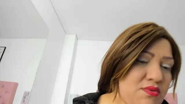 Snapshot of michell_taylor__ chatting on March 2025 04:06:02 AM michell taylor online show from March 2025 04:06:02 AM