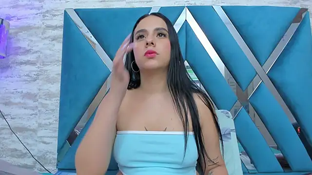 alanaflores  online show from February 2025 05:33:01 PM