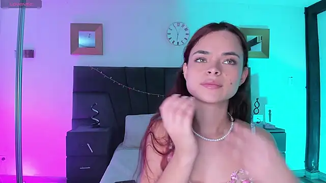 HannaRhodes online show from January 2025 09:22:01 PM