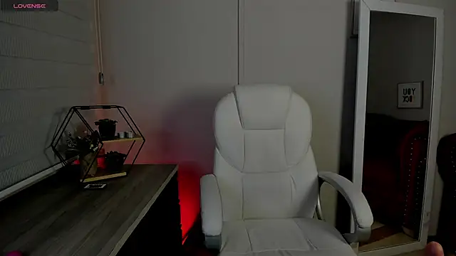  kylie  smith  online show from February 2025 12:09:01 AM