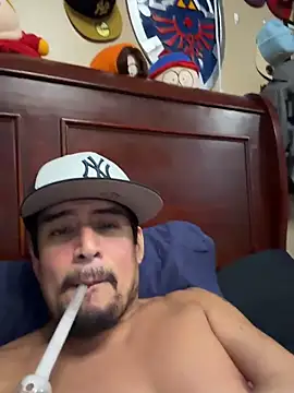 TommyPNP2846 online show from December 2025 04:23:02 PM