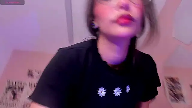 Snapshot of Luna-Chann chatting on March 2025 10:54:01 PM Luna-Chann online show from March 2025 10:54:01 PM