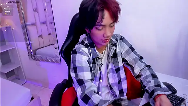 Eriol  online show from September 2025 12:27:01 PM