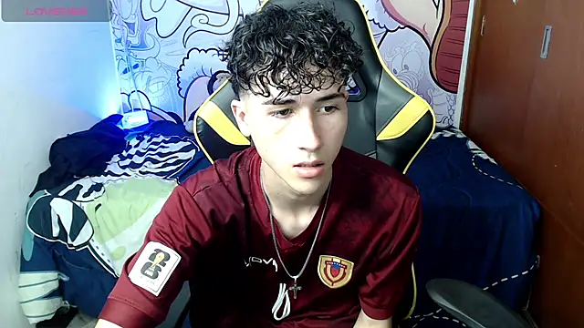 johnny cagee online show from December 2024 04:45:02 AM