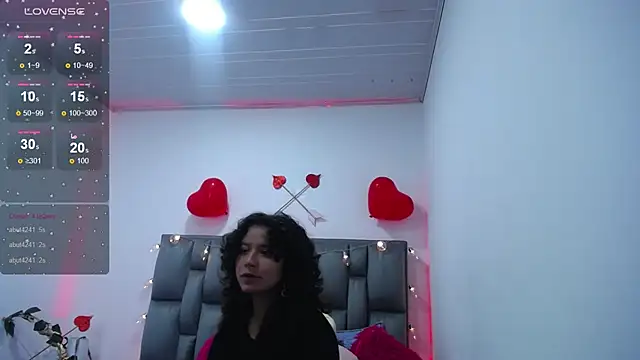 Snapshot of julz_03 chatting on February 2025 07:43:02 PM julz 03 online show from February 2025 07:43:02 PM