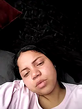 Elaa euphoria online show from December 2024 07:02:02 PM