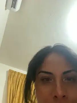 Effyvice13 online show from April 2026 05:47:02 AM