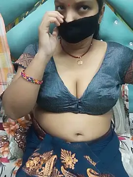 Snapshot of Manjudear chatting on June 2026 05:37:01 PM Manjudear online show from June 2026 05:37:01 PM