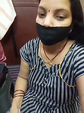 Snapshot of Manjudear chatting on July 2026 05:11:02 PM Manjudear online show from July 2026 05:11:02 PM
