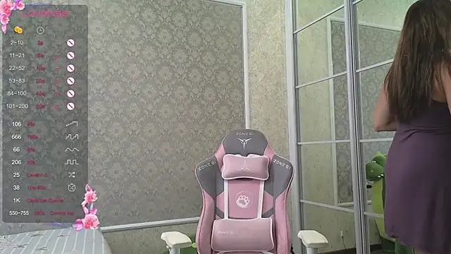 -DIVORA- online show from September 2025 06:48:01 AM