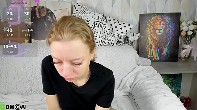 Michelle Blond online show from September 2025 06:51:01 AM