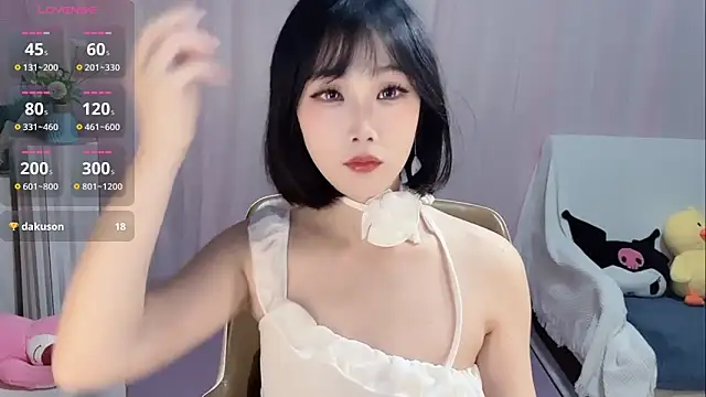 LaoSHI-999 online show from October 2025 10:05:01 AM