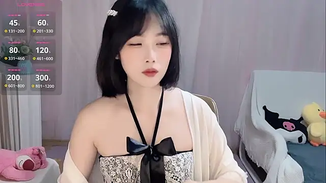 LaoSHI-999 online show from October 2025 10:54:02 AM