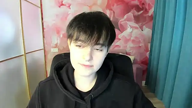 Snapshot of EmiliaYours chatting on December 2024 12:55:01 PM EmiliaYours online show from December 2024 12:55:01 PM