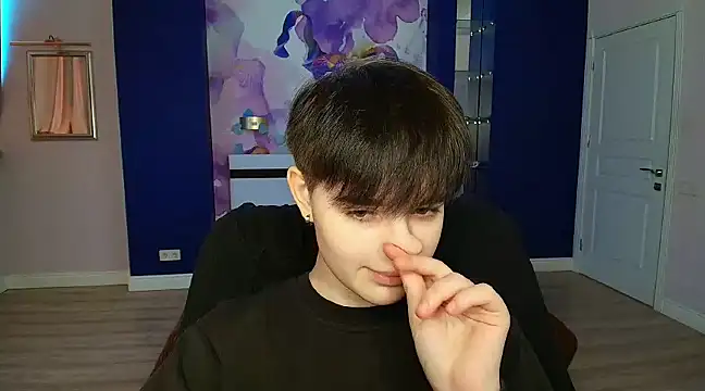 Snapshot of EmiliaYours chatting on December 2024 12:30:02 PM EmiliaYours online show from December 2024 12:30:02 PM