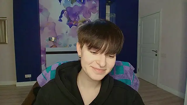 Snapshot of EmiliaYours chatting on January 2025 05:02:01 PM EmiliaYours online show from January 2025 05:02:01 PM