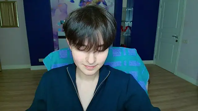 Snapshot of EmiliaYours chatting on January 2025 03:50:01 PM EmiliaYours online show from January 2025 03:50:01 PM