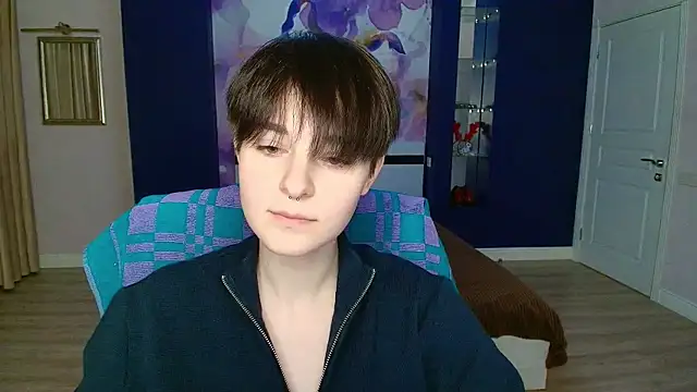 Snapshot of EmiliaYours chatting on February 2025 04:50:02 PM EmiliaYours online show from February 2025 04:50:02 PM