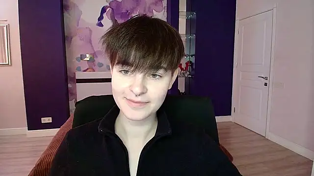 Snapshot of EmiliaYours chatting on March 2025 01:15:02 PM EmiliaYours online show from March 2025 01:15:02 PM