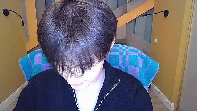 Snapshot of EmiliaYours chatting on March 2025 04:26:01 PM EmiliaYours online show from March 2025 04:26:01 PM