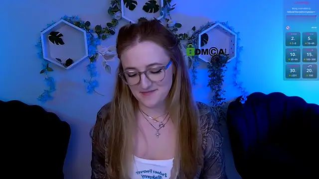 luna berryy online show from June 2026 07:01:02 PM