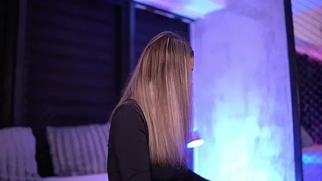 Candy Ivy online show from February 2025 07:15:02 PM