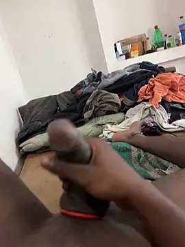 Snapshot of tamil000000 chatting on February 2025 08:48:01 AM tamil000000 online show from February 2025 08:48:01 AM