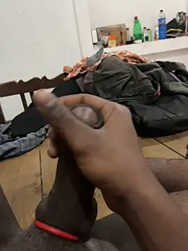 Snapshot of tamil000000 chatting on February 2025 02:33:02 PM tamil000000 online show from February 2025 02:33:02 PM