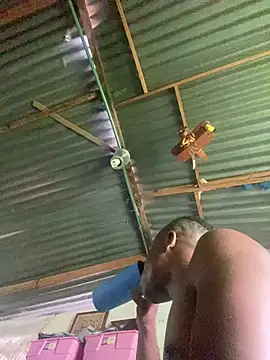 ElNegroRony online show from December 2024 07:11:01 PM