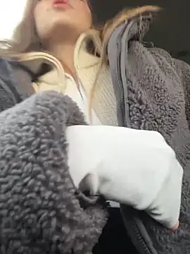 KitteCat online show from December 2024 08:47:01 AM