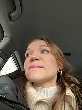 KitteCat online show from December 2024 11:55:02 AM