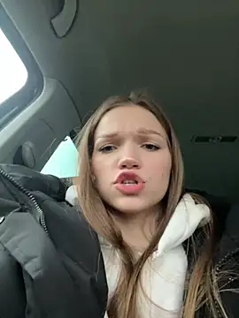 KitteCat online show from December 2024 08:28:01 AM