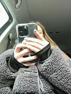 KitteCat online show from February 2025 10:11:02 AM