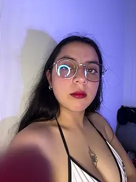 Snapshot of Cassie-millers chatting on December 2024 10:41:01 PM Cassie-millers online show from December 2024 10:41:01 PM