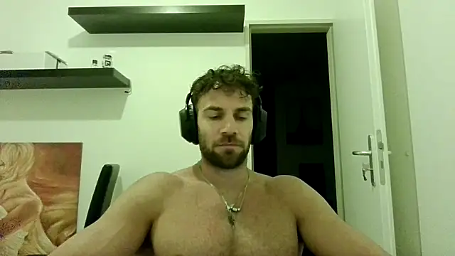 Snapshot of alpha-hunk chatting on September 2025 06:52:02 PM alpha-hunk online show from September 2025 06:52:02 PM
