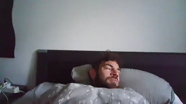 alpha-hunk online show from October 2025 06:56:02 AM