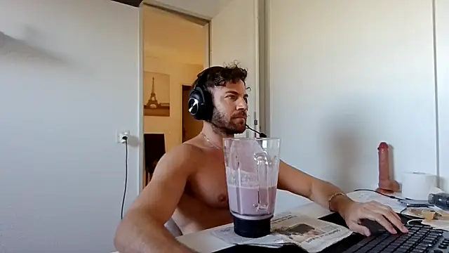 alpha-hunk online show from March 2026 03:05:04 PM