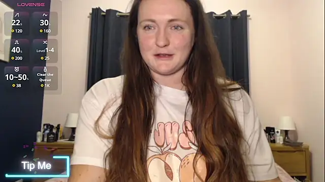 Snapshot of BustyBonnieUK chatting on January 2025 09:34:01 PM BustyBonnieUK online show from January 2025 09:34:01 PM