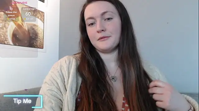 Snapshot of BustyBonnieUK chatting on January 2025 09:28:02 AM BustyBonnieUK online show from January 2025 09:28:02 AM